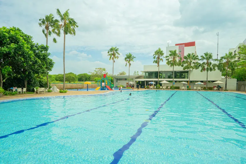 DREAM INN Aeropolis By Reccoma - Image 1