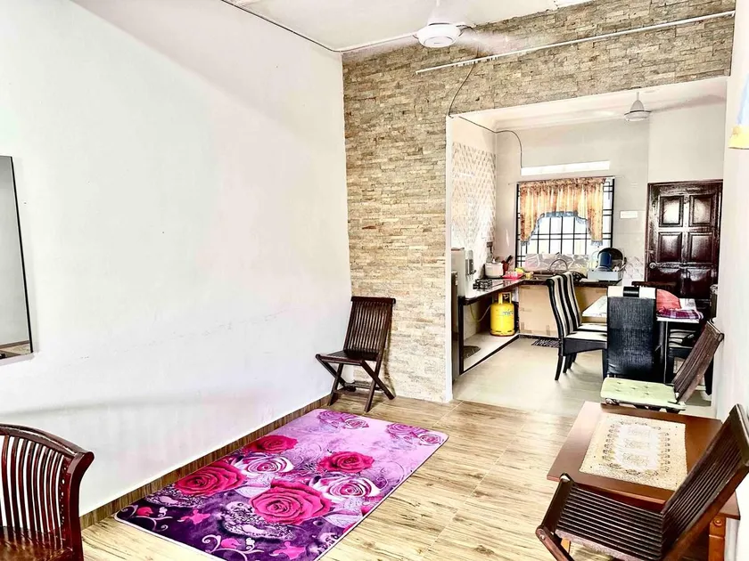 Isyfaq Homestay 2 bedroom & 2 bathroom - Image 1