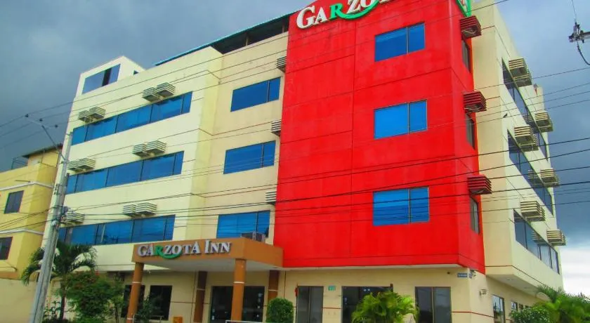 Hotel Garzota Inn - Image 1