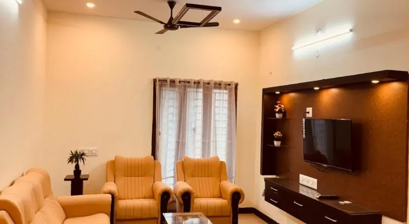 At apartments - Image 1