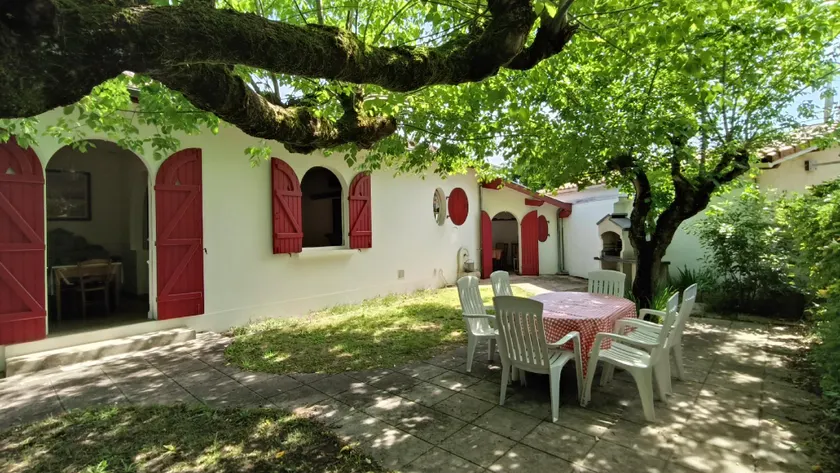 Maison "Sarah Bernhardt" - Image 1