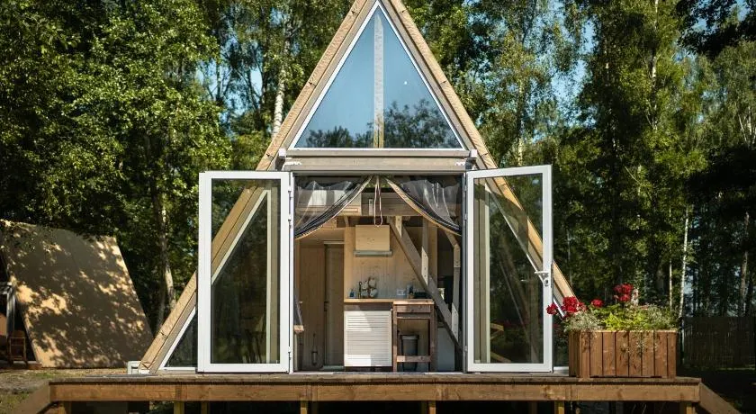 Heaven Glamping - 300m from the Beach - Image 1