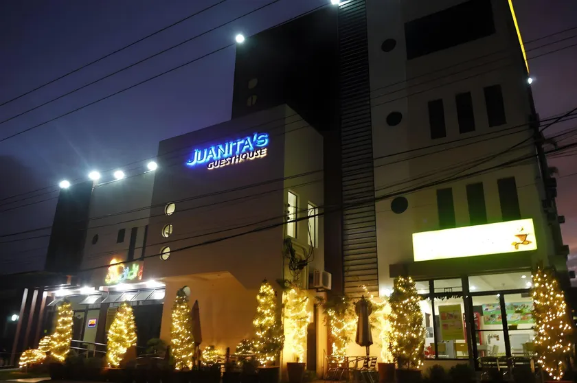 Juanita's Guesthouse - Image 1
