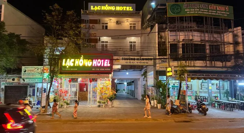 Khách sạn Lạc Hồng - Image 1