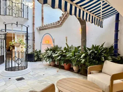 La Clé Boutique Hotel Old Town Marbella - Image 1