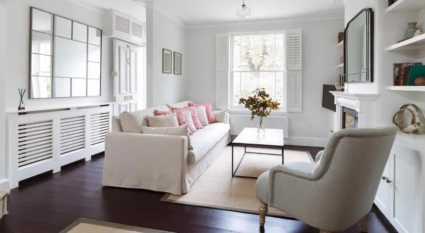 Newly refurbished House sleeps 5 - Image 1