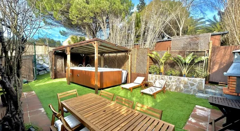 La Villa Verde - Image 1