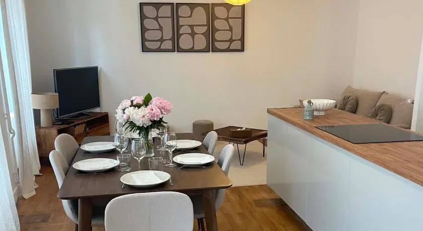 Maison Oria - Image 1