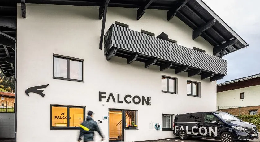 Falcon Suites Kaprun - Summercard included - Image 1
