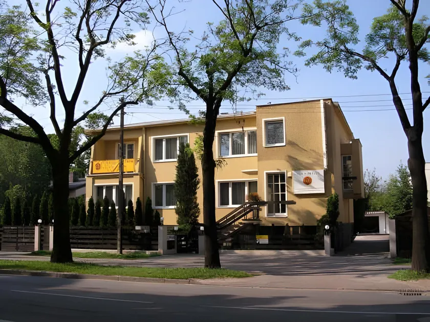 Villa Gold Poznań - Image 1