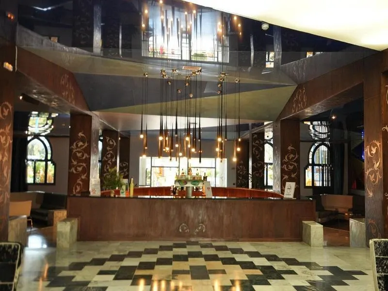 Palmyra Holiday Resort & Spa - Families and Couple - Image 1