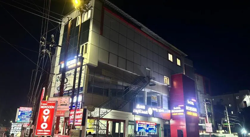 Hotel Monsoon - Image 1