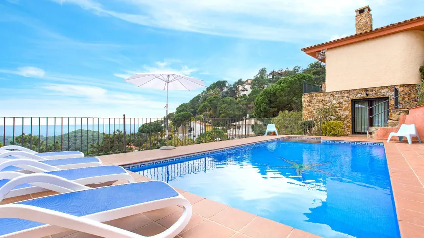 Villa- Monica - Image 1