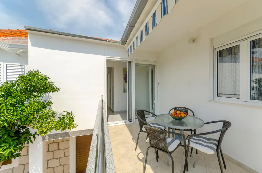 House Ivana - Image 1