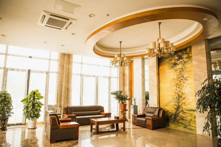 Haoli Holiday Hotel (Guangde Municipal Government) - Image 1