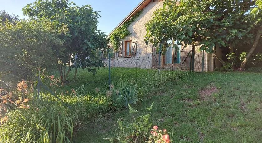 Gîte des Vignes au calme, 2 ch, terrasse, animaux admis, parking, recharge VE - Image 1