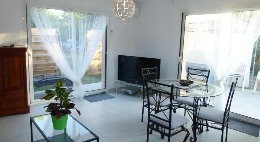 Un cottage, tranquillo vicino al cuore della città - Image 1