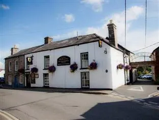 The Old Black Lion - Image 1