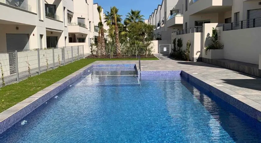 Apartamento Amalia Delux en Torrevieja - Image 1