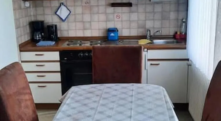 Gemütliche Ferienwohnung mit Waldblick - Image 1