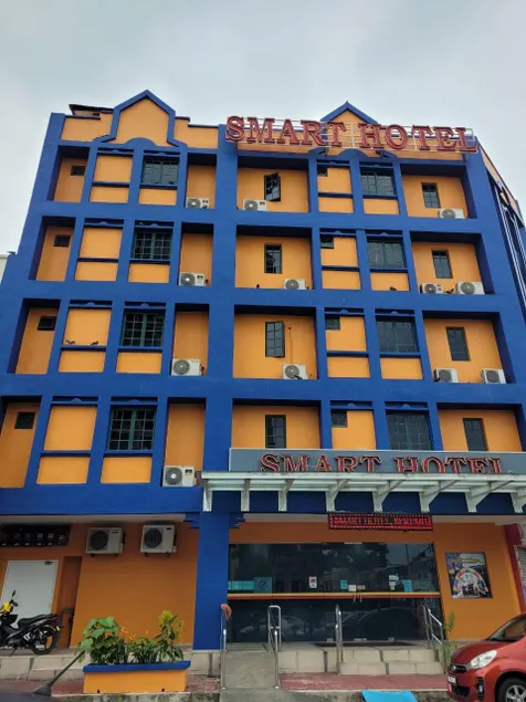 Smart Hotel - Image 1
