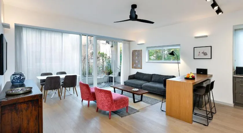 Contemporary 3BR in Shenkin by HolyGuest - Image 1