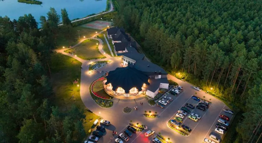 Rezydencja Sosnowa Luxury Hotel - Image 1