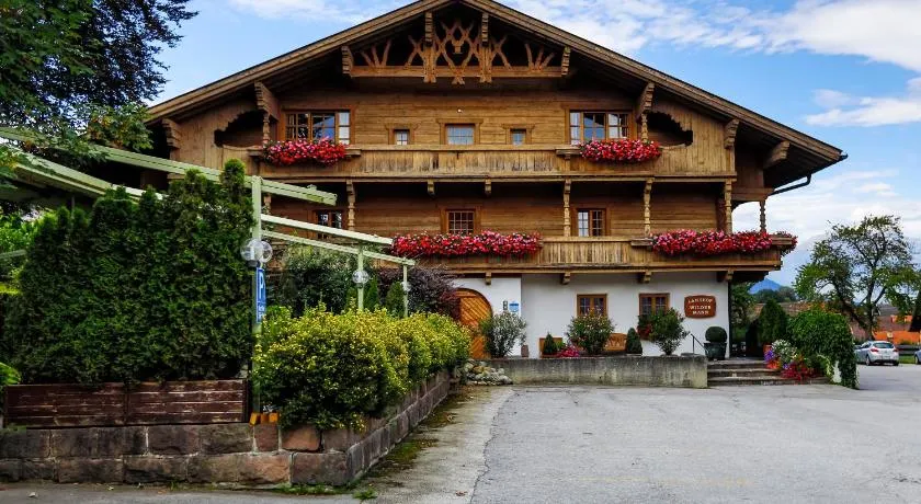 Landgasthof "Wilder Mann" - Image 1
