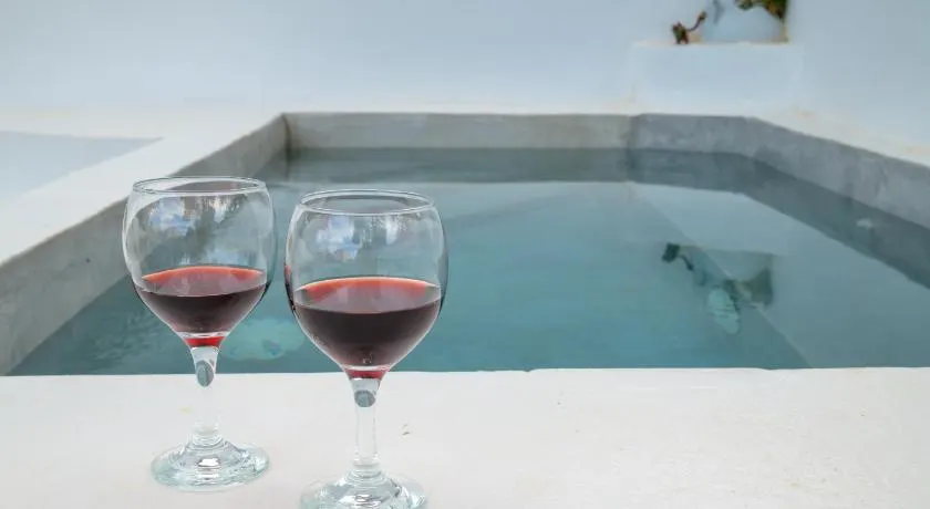 Kyklades Sensation Private Plunge Pool Romantic Suite - Image 1