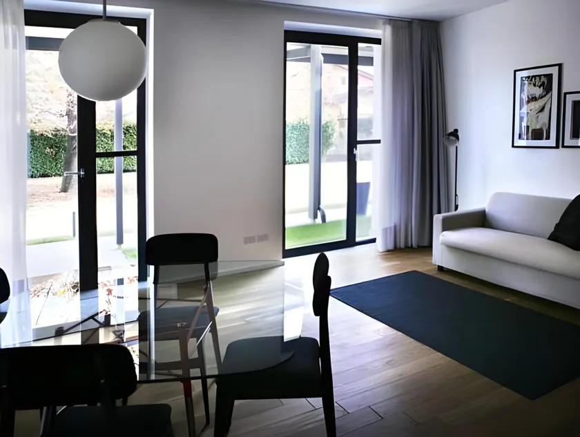 Mxp Rooms Guest House - Image 1