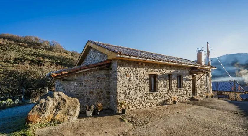 Finca 'Lope' mit Bergblick, Privatem Garten und Wi-Fi - Image 1