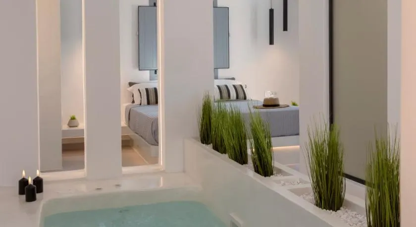 Linea Luxury Suites - Image 1