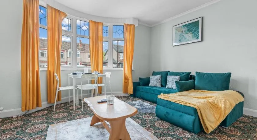 Welcome to Your Comfy Stay in Upper Stoke,Coventry - Image 1