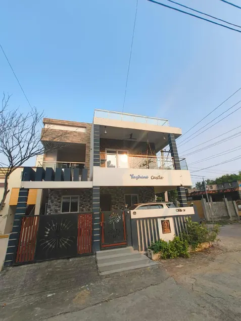 Yazhini castle, premium villa with swimming pool - Image 1