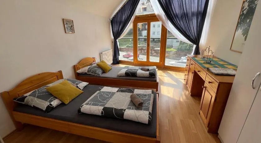 Apartmány s výhledem na zámek - Image 1