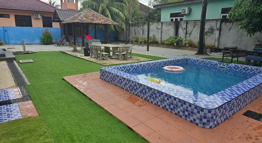 Casa tiga homestay besut - Image 1