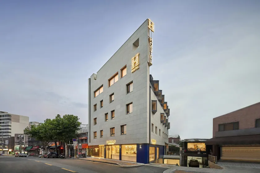 H HOSTEL Itaewon - Image 1