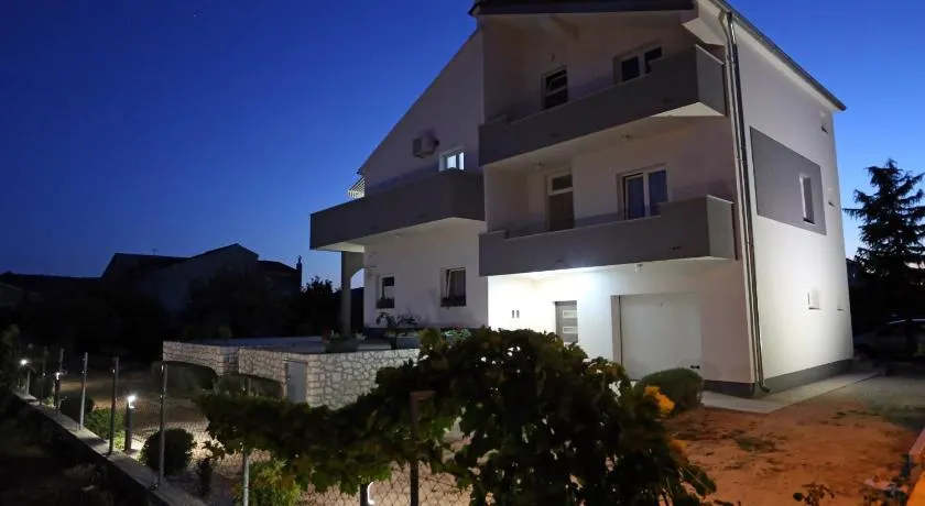 Guesthouse Villa DomeNico - Image 1