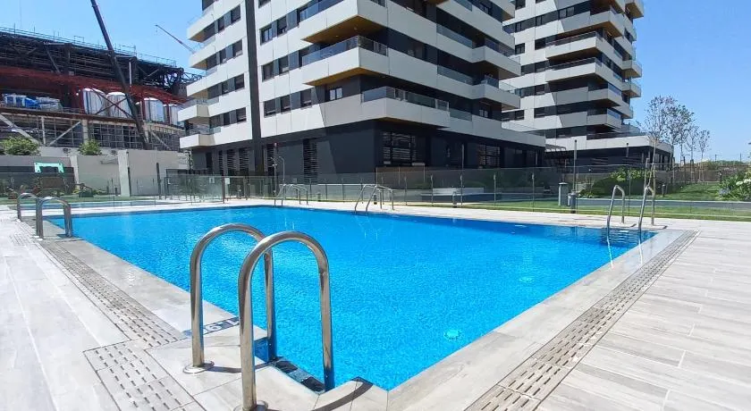 Espectacular Loft Piscina y Terraza - Roig Arena - Las Ciencias - Ruzafa - Valencia Centro - Image 1