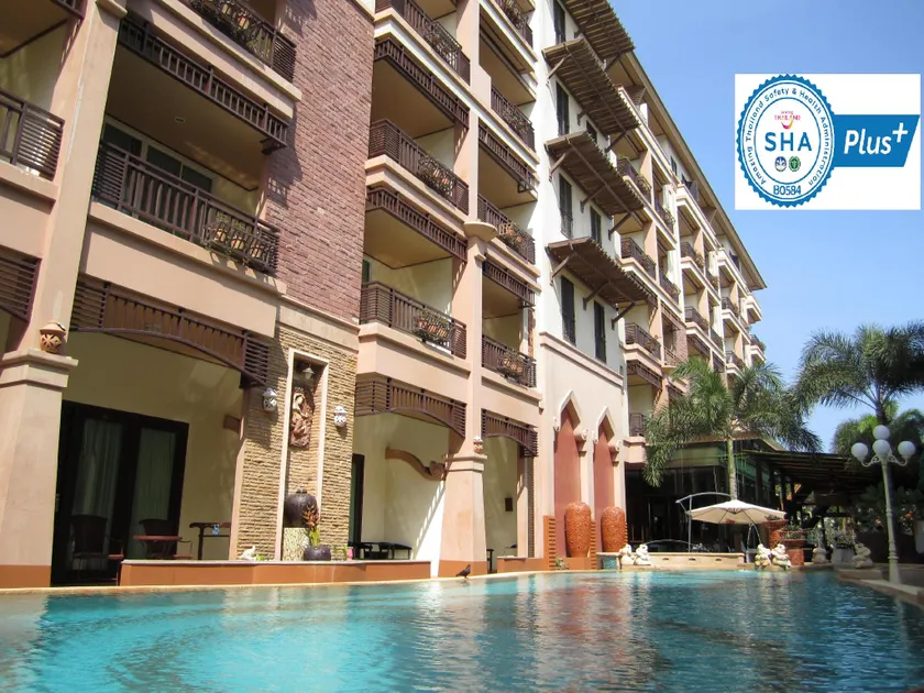 Wannara Hotel Hua Hin - Image 1
