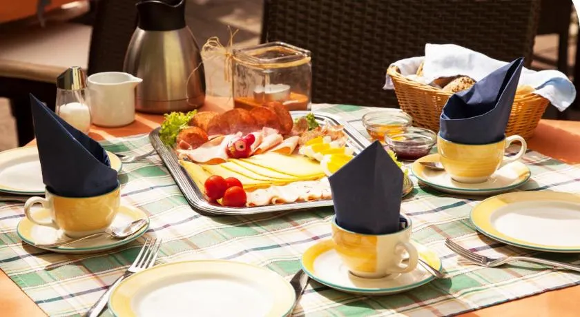Pension Kranzmayr - Image 1