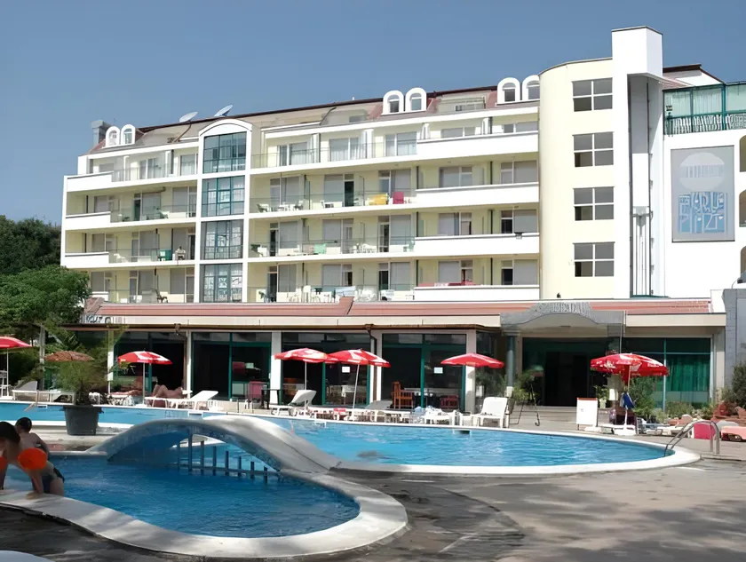Perla Plaza Hotel - All Inclusive - Image 1