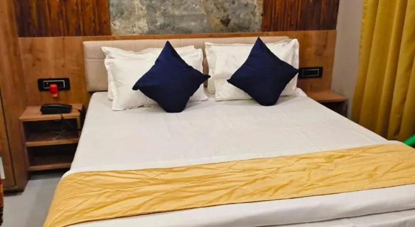 HOTEL ABHIJIt - Image 1