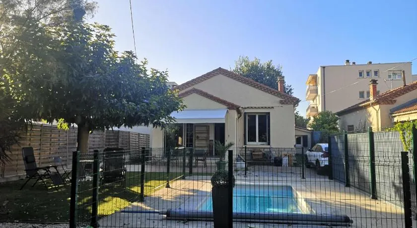 Villa la Roseraie chambre avec sdb privée - Image 1