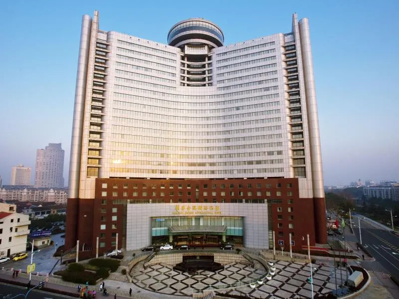 Huafang Jinling International Hotel Zhangjiagang - Image 1