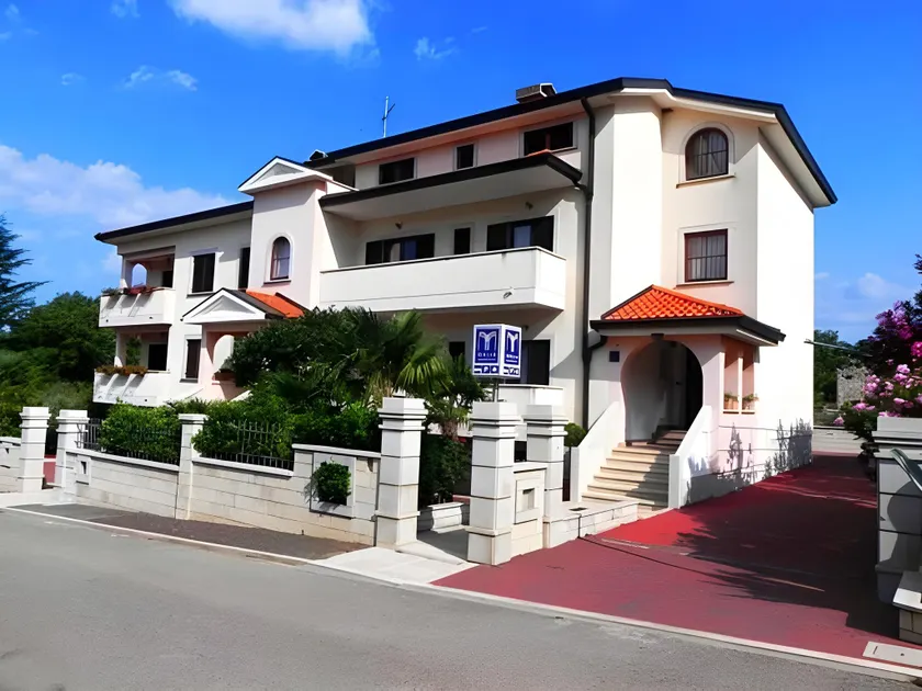 Apartments Villa Mirjam - Image 1