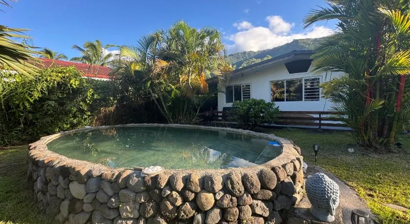 Blue Moana Lodge - Image 1