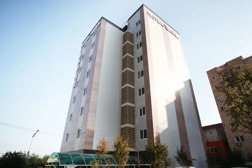 Eumseong-Seoul Hotel - Image 1