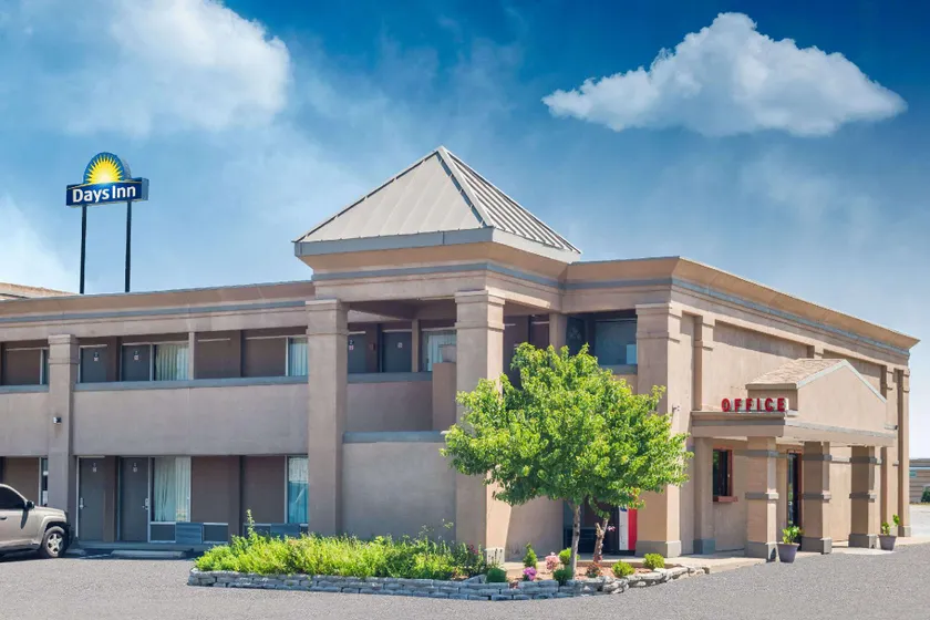 Days Inn by Wyndham Mt. Sterling - Image 1