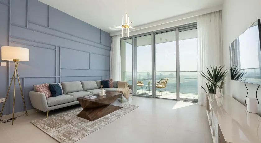 Apartment with Burj Khalifa and Water View in Creek Harbour - Image 1